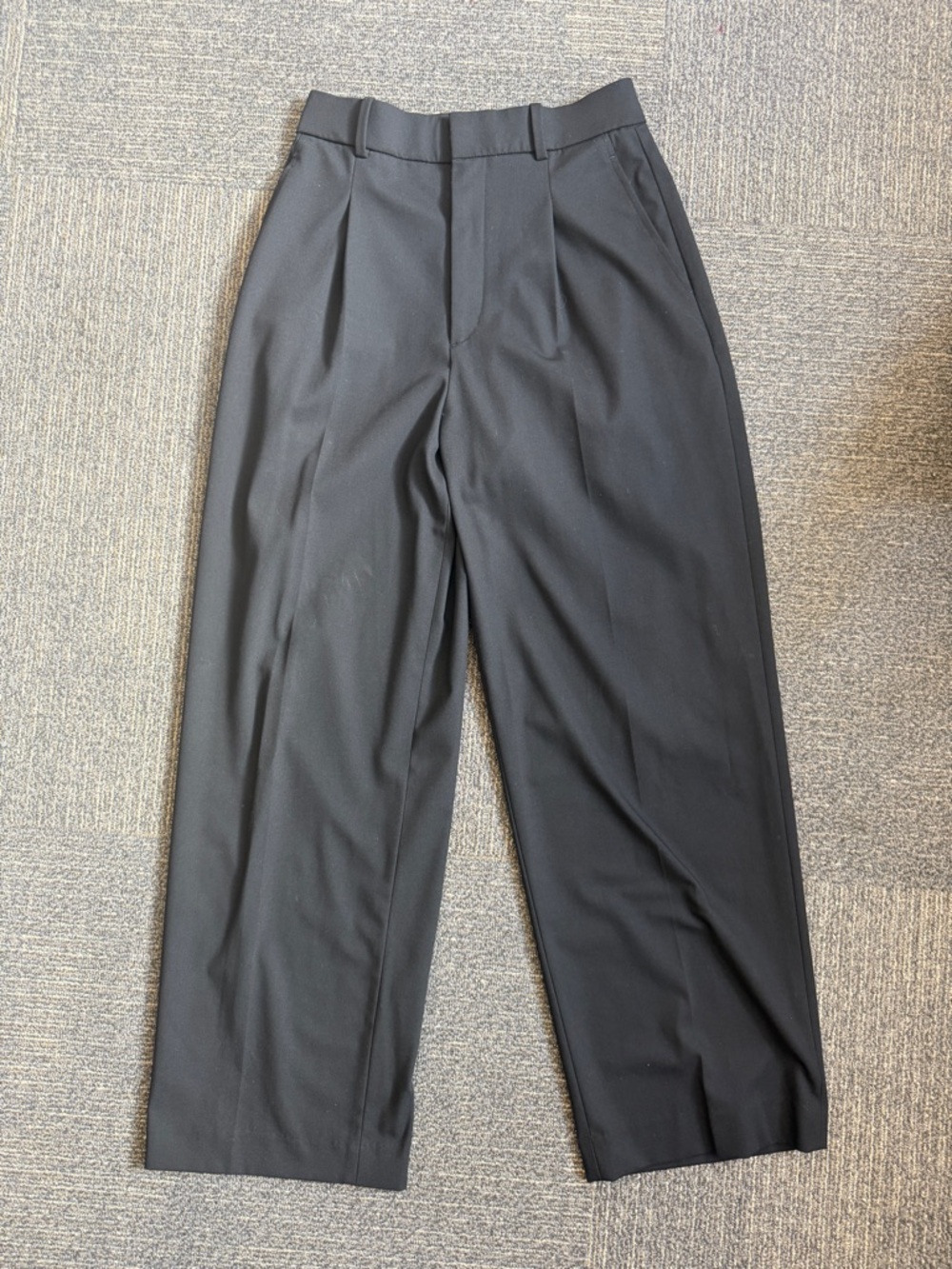 Uniqlo black wide leg trousers